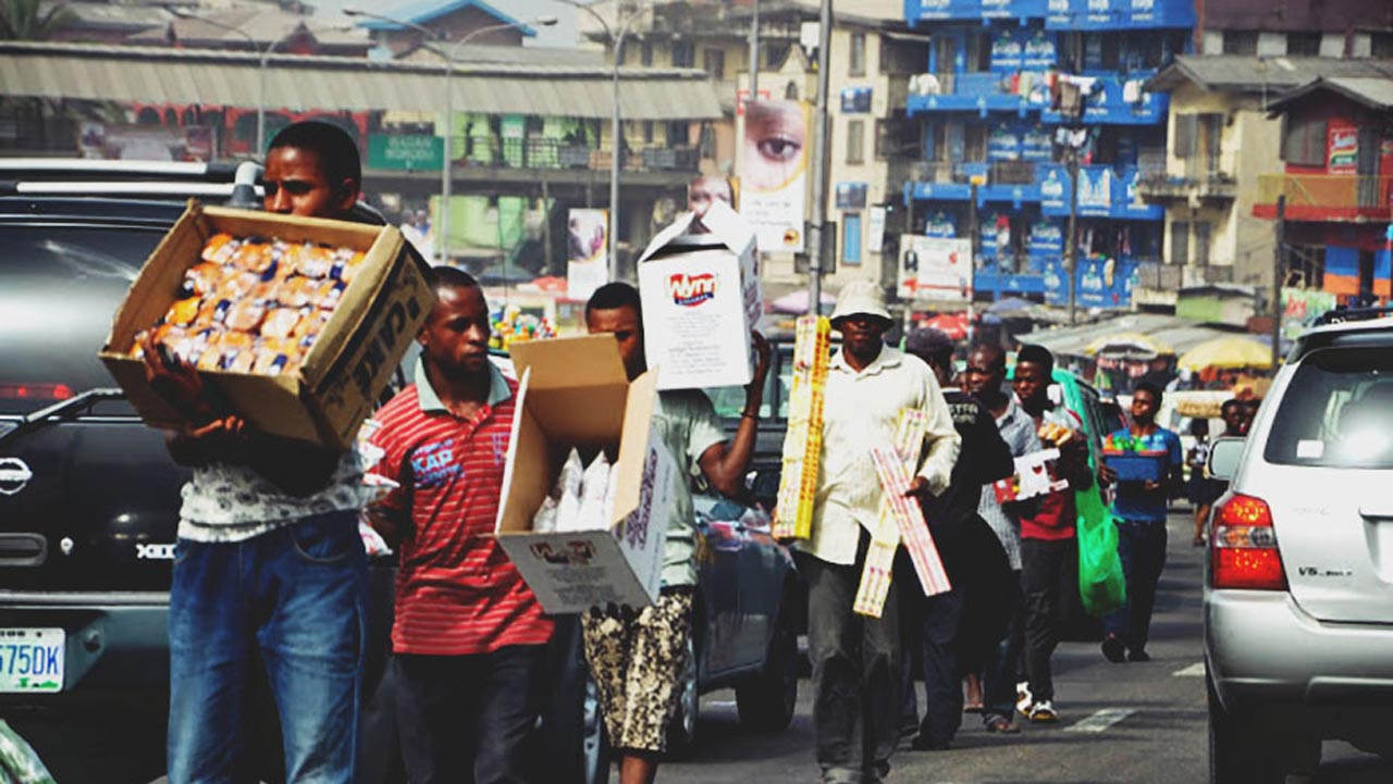 Akwa Ibom State Government set to ban street hawking in Uyo