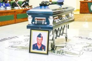 Waiting on Dinosaur 2 Waiting on Dinosaur