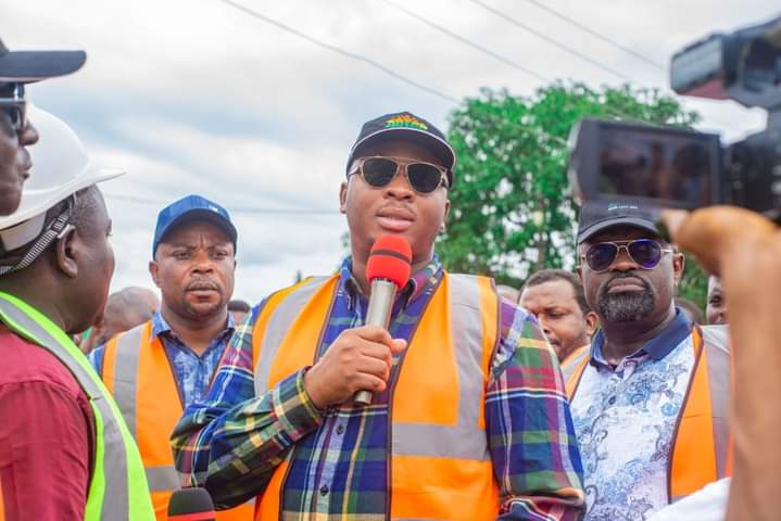 Ndiya Street: “Eno a promise keeper”, Lawmakers, Akpan Andem market community hail governor over projects delivery 12 Ndiya Street: “Eno a promise keeper”, Lawmakers, Akpan Andem market community hail governor over projects delivery