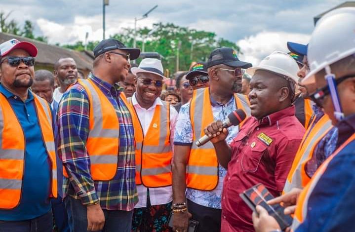 Ndiya Street: “Eno a promise keeper”, Lawmakers, Akpan Andem market community hail governor over projects delivery 7 Ndiya Street: “Eno a promise keeper”, Lawmakers, Akpan Andem market community hail governor over projects delivery