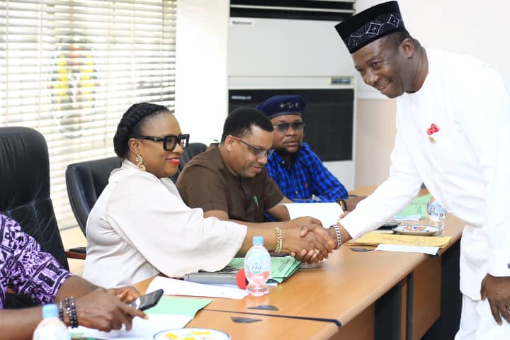 • Mr Okon Okon exchanging pleasantries with members of the Committee on Finance & Appropriations shortly after his presentation, last week