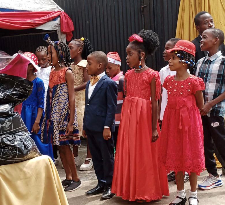 Aunty Jewel Montessori Academy celebrates end of term, Christmas outreach 
