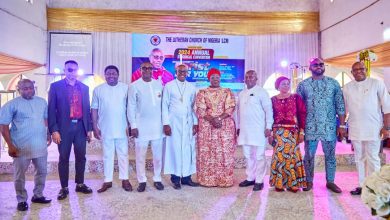 Gov Eno urges Christians to emulate Jesus' character in his divine service