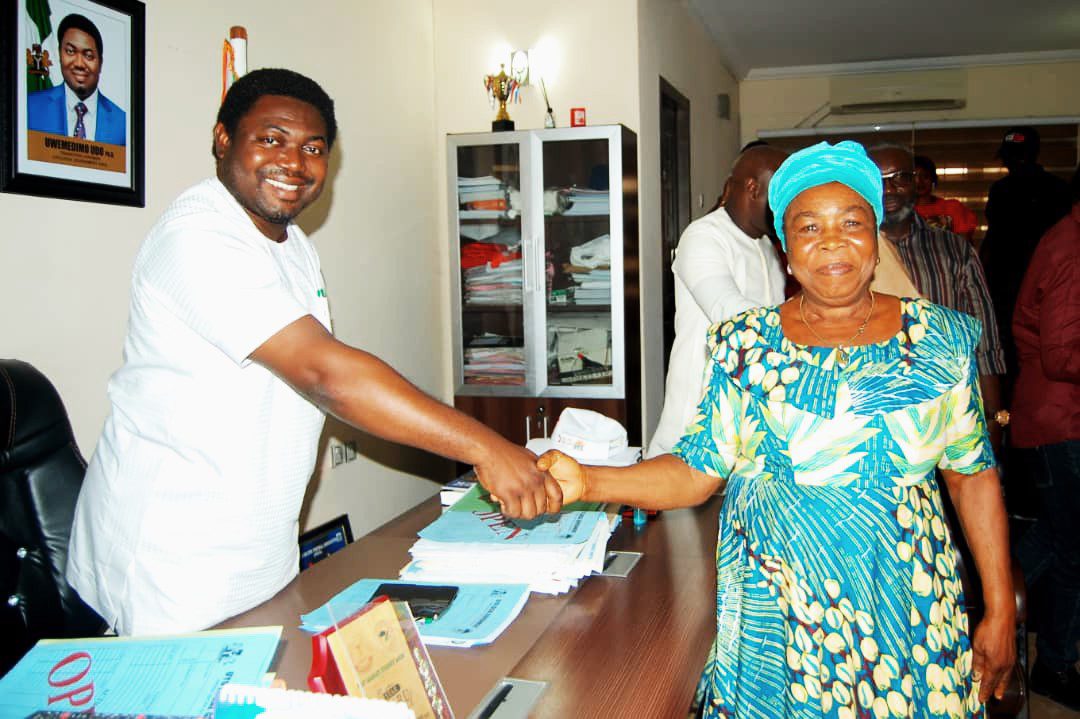 Uyo Chairman inaugurates Akpan Andem Market Traders' Welfare Association 9 Uyo Chairman inaugurates Akpan Andem Market Traders' Welfare Association