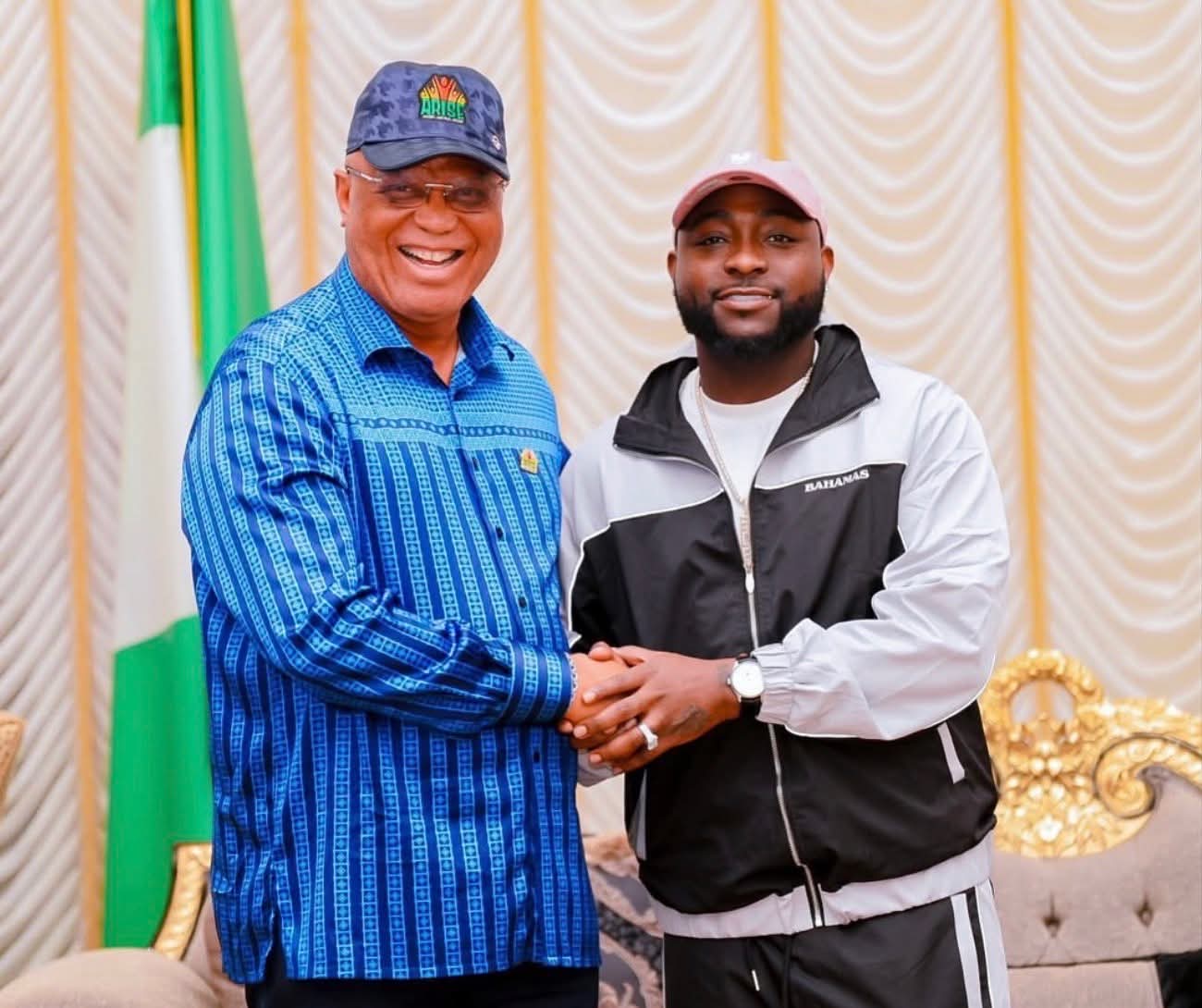 Eno commends Davido for launching '5ive Alive' Nigerian Tour in Akwa Ibom 1 Eno commends Davido for launching '5ive Alive' Nigerian Tour in Akwa Ibom