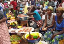 • Traders in Itam market
