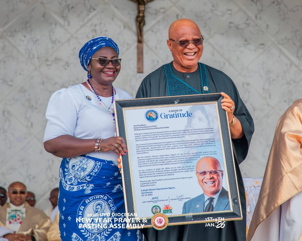 CWON honours Gov Eno at Uyo Diocesan new year prayer