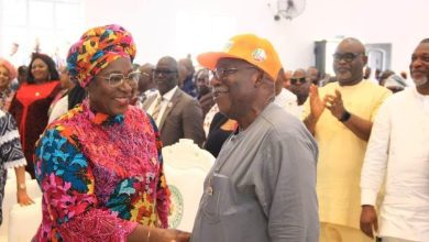 • Deputy Governor Akon Eyakenyi congratulates Amb. Assam Assam on his appointment as APC Leader of Eket Senatorial District