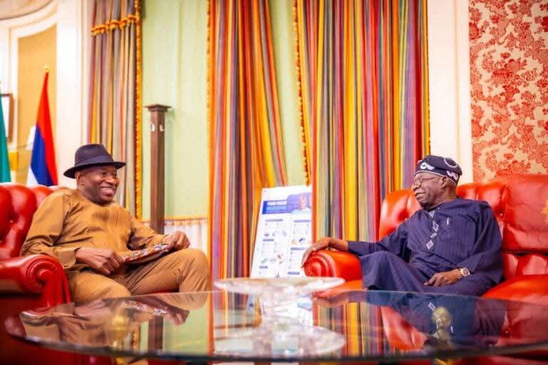 • Tinubu & Jonathan