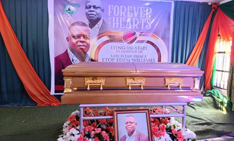 NUJ holds lying-in-state for former Akwa Ibom chairman, Etop Williams 4 NUJ holds lying-in-state for former Akwa Ibom chairman, Etop Williams