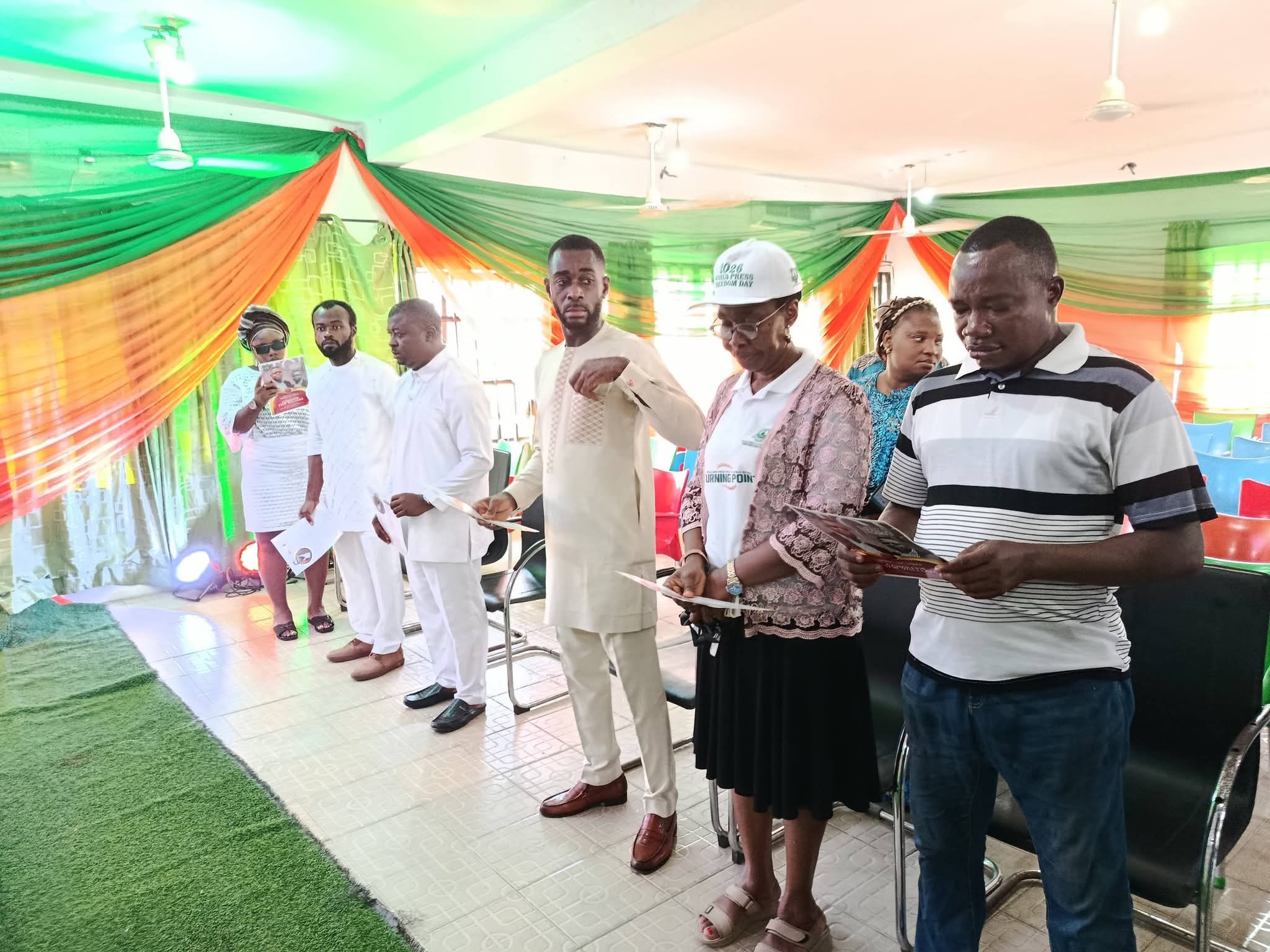 NUJ holds lying-in-state for former Akwa Ibom chairman, Etop Williams 7 NUJ holds lying-in-state for former Akwa Ibom chairman, Etop Williams
