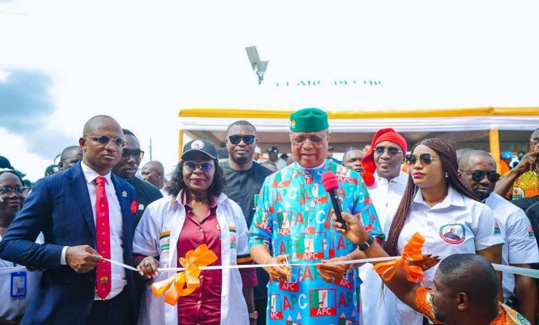 Oron agog as Gov Eno commissions Model PHC, projects 1 Oron agog as Gov Eno commissions Model PHC, projects