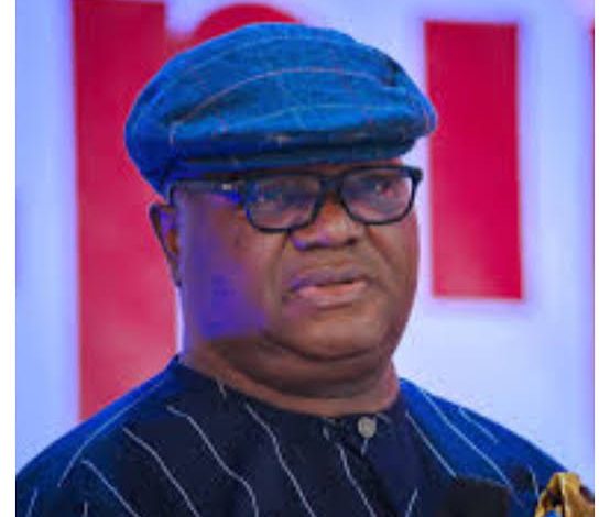 Effiong Bob warns opposition: USD will not tolerate venomous attacks on Governor Eno's tenure 1 • Bob