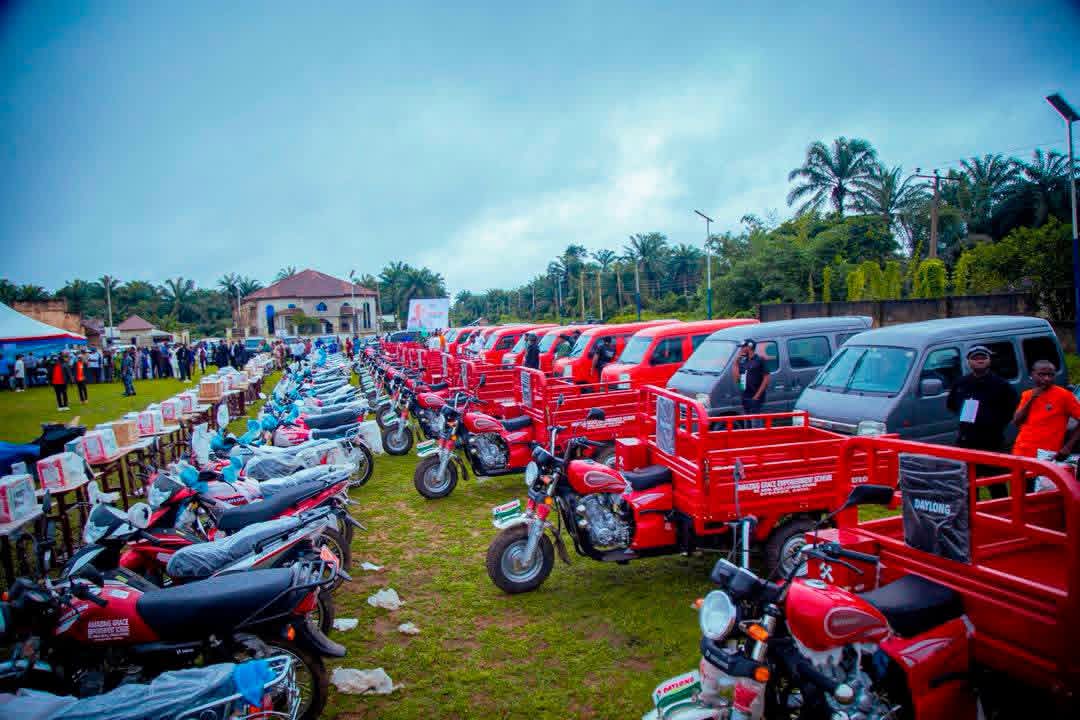 AKHA Speaker distributes cars, minibuses, tricycles to constituents 8 AKHA Speaker distributes cars, minibuses, tricycles to constituents