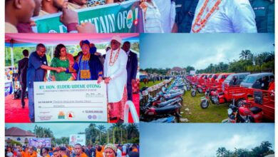 AKHA Speaker distributes cars, minibuses, tricycles to constituents