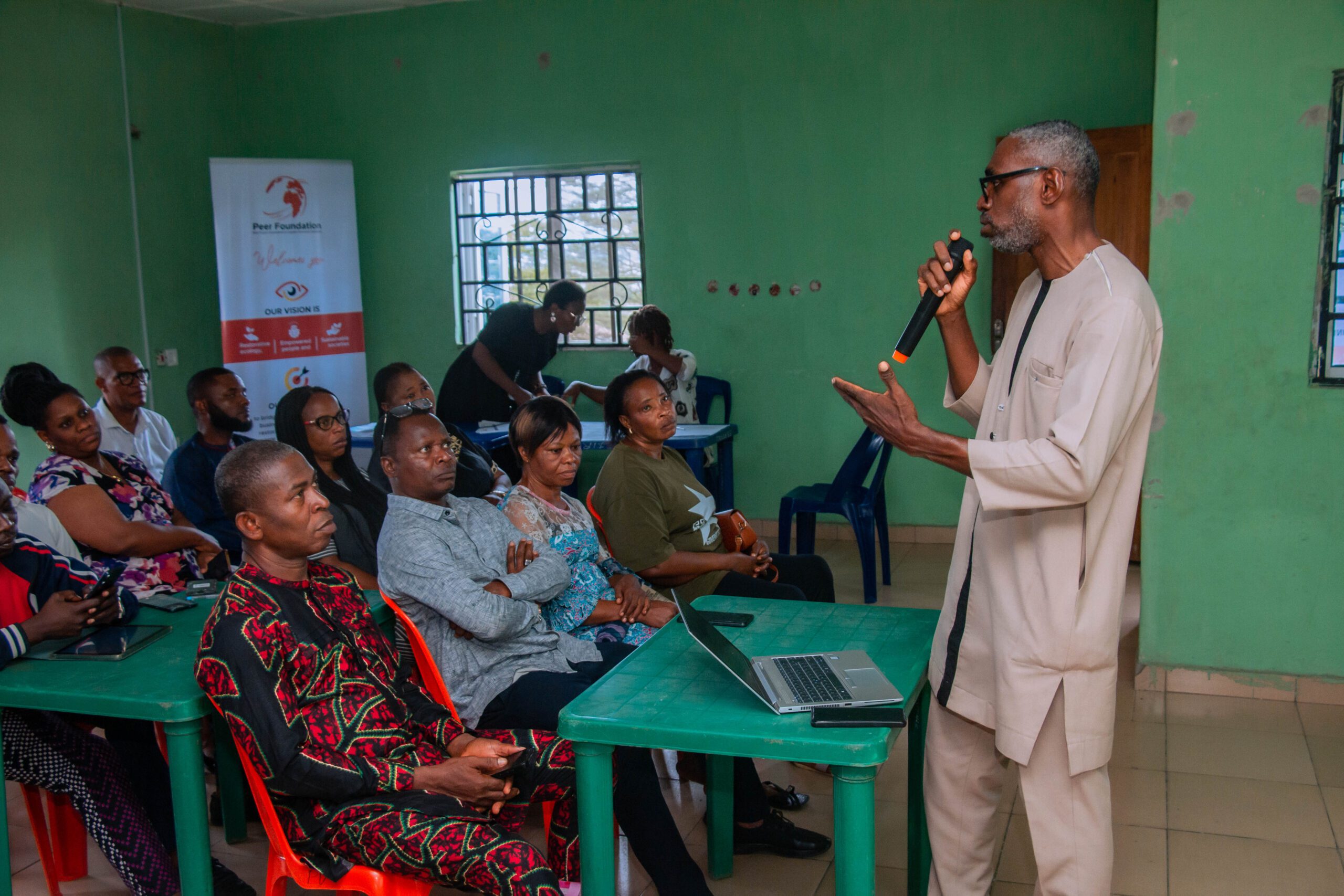 Akwa Ibom: PEER Foundation raises awareness on gas flaring, methane laws among petroleum host communities 6 Akwa Ibom: PEER Foundation raises awareness on gas flaring, methane laws among petroleum host communities
