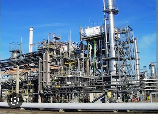 Amakpe Refinery: From a Lost Opportunity to a New Investment Challenge for Akwa Ibom 1 Amakpe Refinery: From a Lost Opportunity to a New Investment Challenge for Akwa Ibom