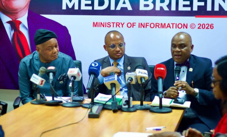 3 Years Of ARISE Health: Akwa Ibom renovates 29 PHCs, launches free ambulance oxygen plants 1 • Commissioner for Health, Dr Ekem John (M), his counterpart in the Ministry of Information, Mr Aniekan Umannah (R) & the Chief Press Secretary to the Governor, Mr Ekerette Udoh (L) at the briefing, yesterday